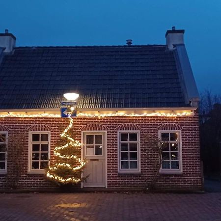 Karakteristiek Huis In Centrum Winsum Met Nieuwe Badkamer エクステリア 写真