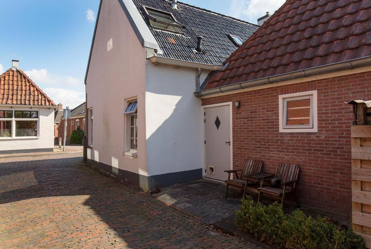 Karakteristiek Huis In Centrum Winsum Met Nieuwe Badkamer エクステリア 写真