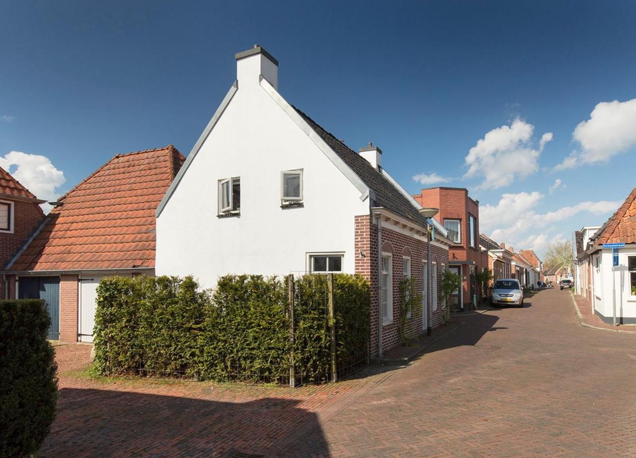 Karakteristiek Huis In Centrum Winsum Met Nieuwe Badkamer エクステリア 写真