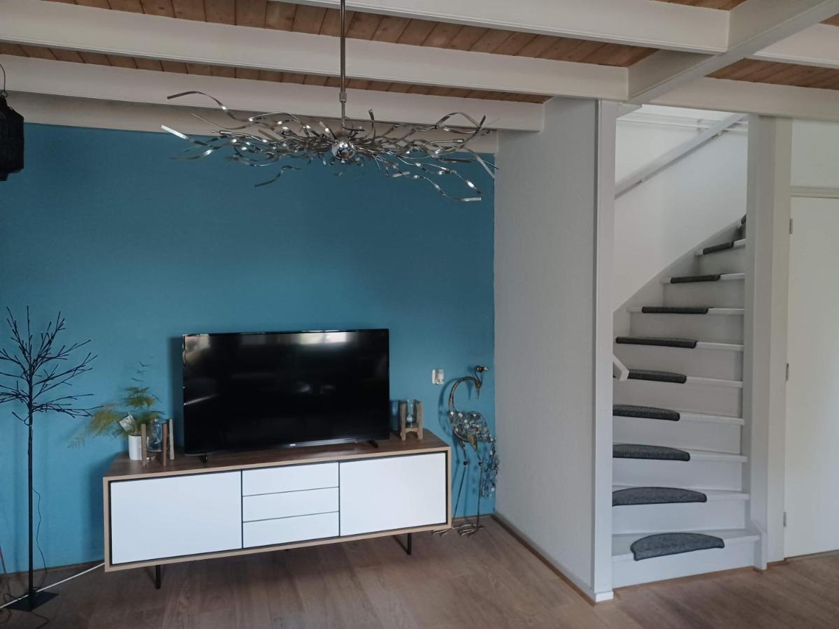 Karakteristiek Huis In Centrum Winsum Met Nieuwe Badkamer エクステリア 写真